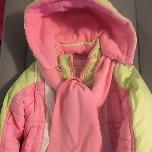 Izzy Kids Lightly used jacket with scarf.